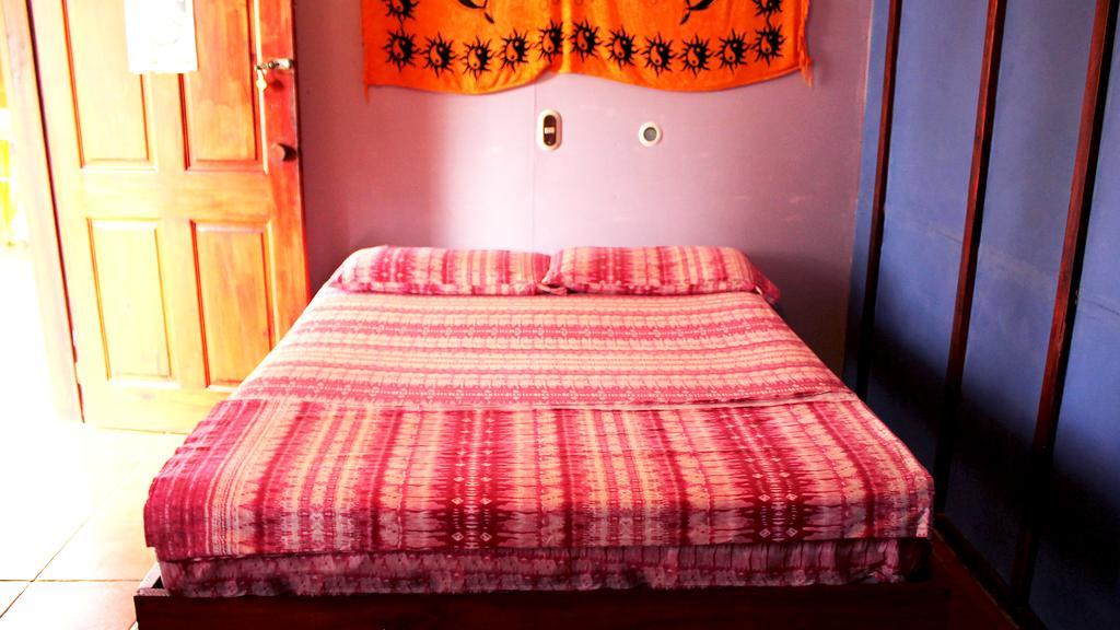 Hakuna Matata Hostel Cahuita Værelse billede