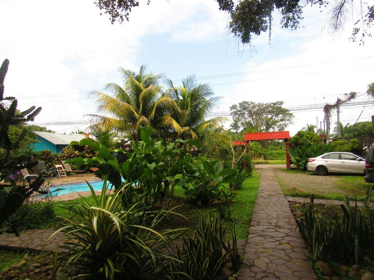 Hakuna Matata Hostel Cahuita Eksteriør billede