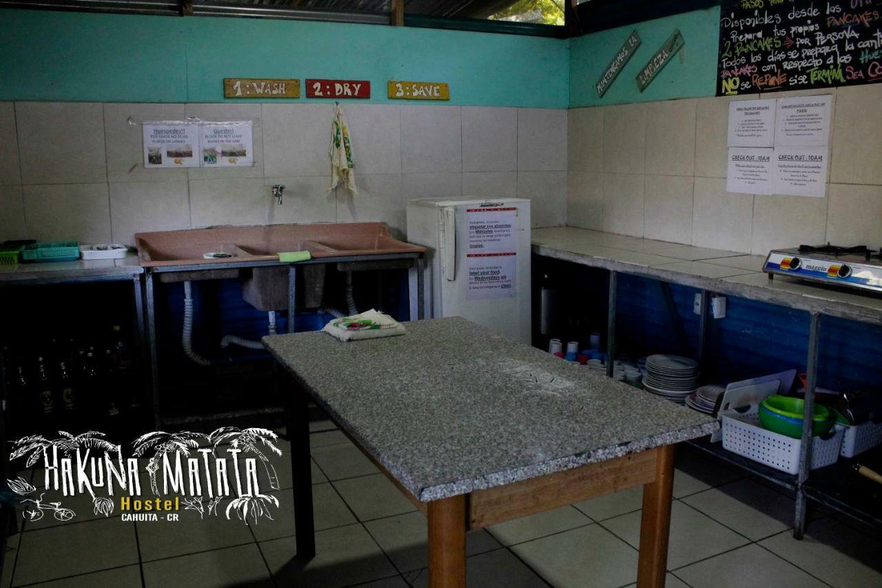 Hakuna Matata Hostel Cahuita Eksteriør billede