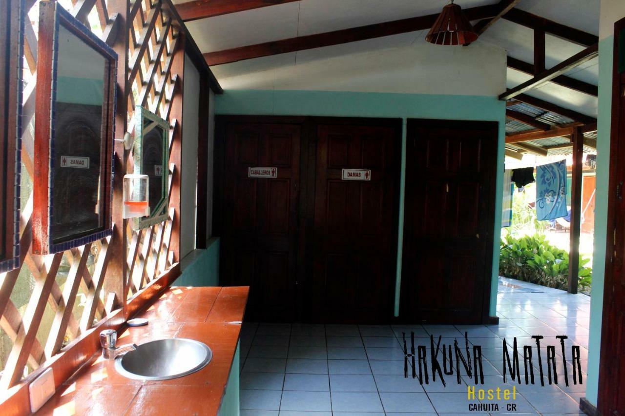 Hakuna Matata Hostel Cahuita Eksteriør billede
